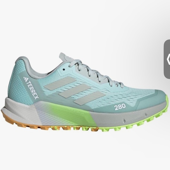 NEW adidas Outdoor Terrex Agravic Flow 2 - Size 10.5 Women's / 9.5 Men's - Picture 1 of 16